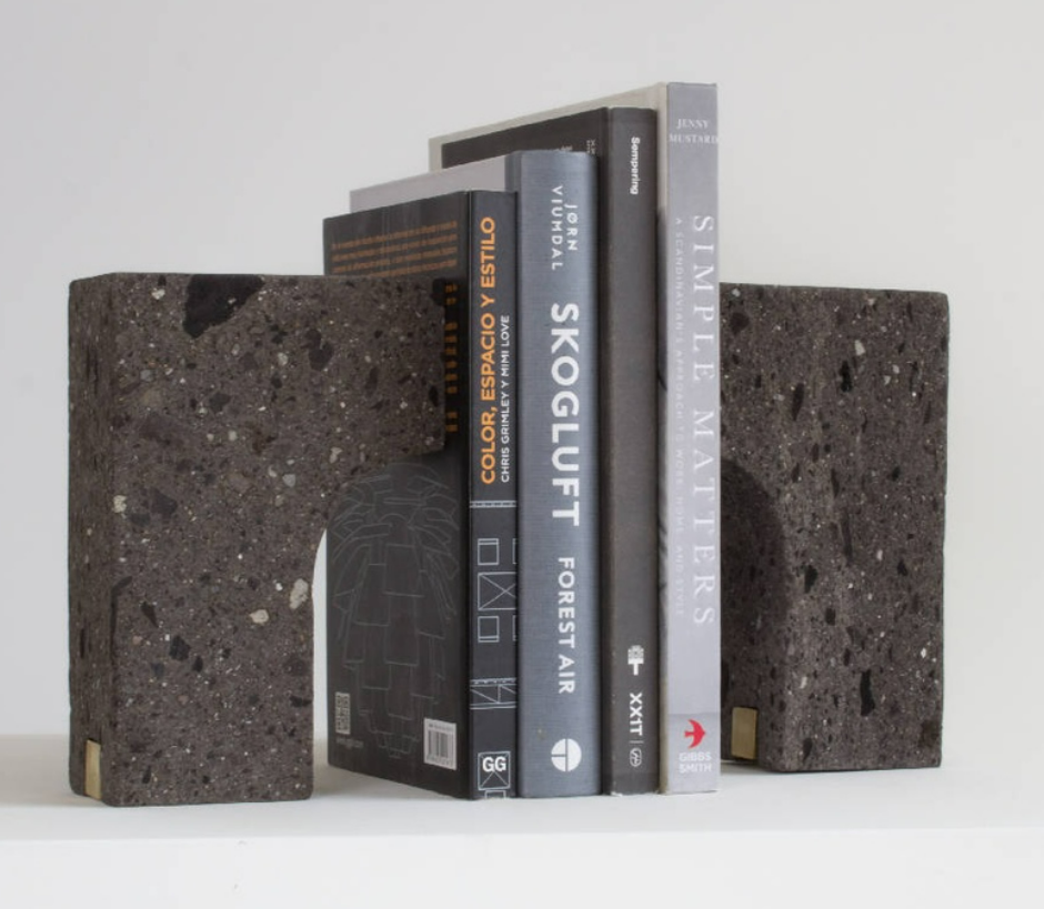 Axoque Studio - Acueducto Bookend Set