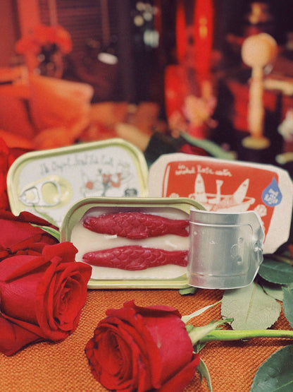 Tinned Fish Candle - Pulpo in Tomato Sauce
