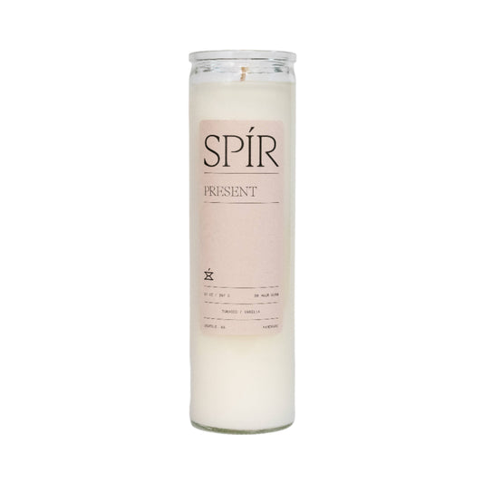 Present – 14 oz Candle