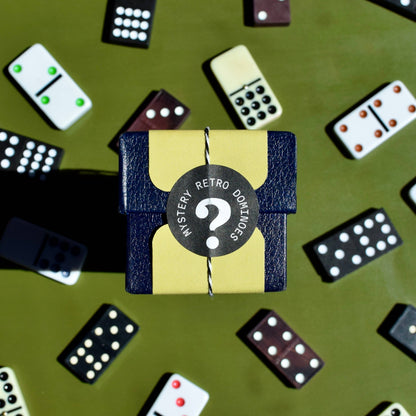Elsewhere & Such - Retro Domino Set