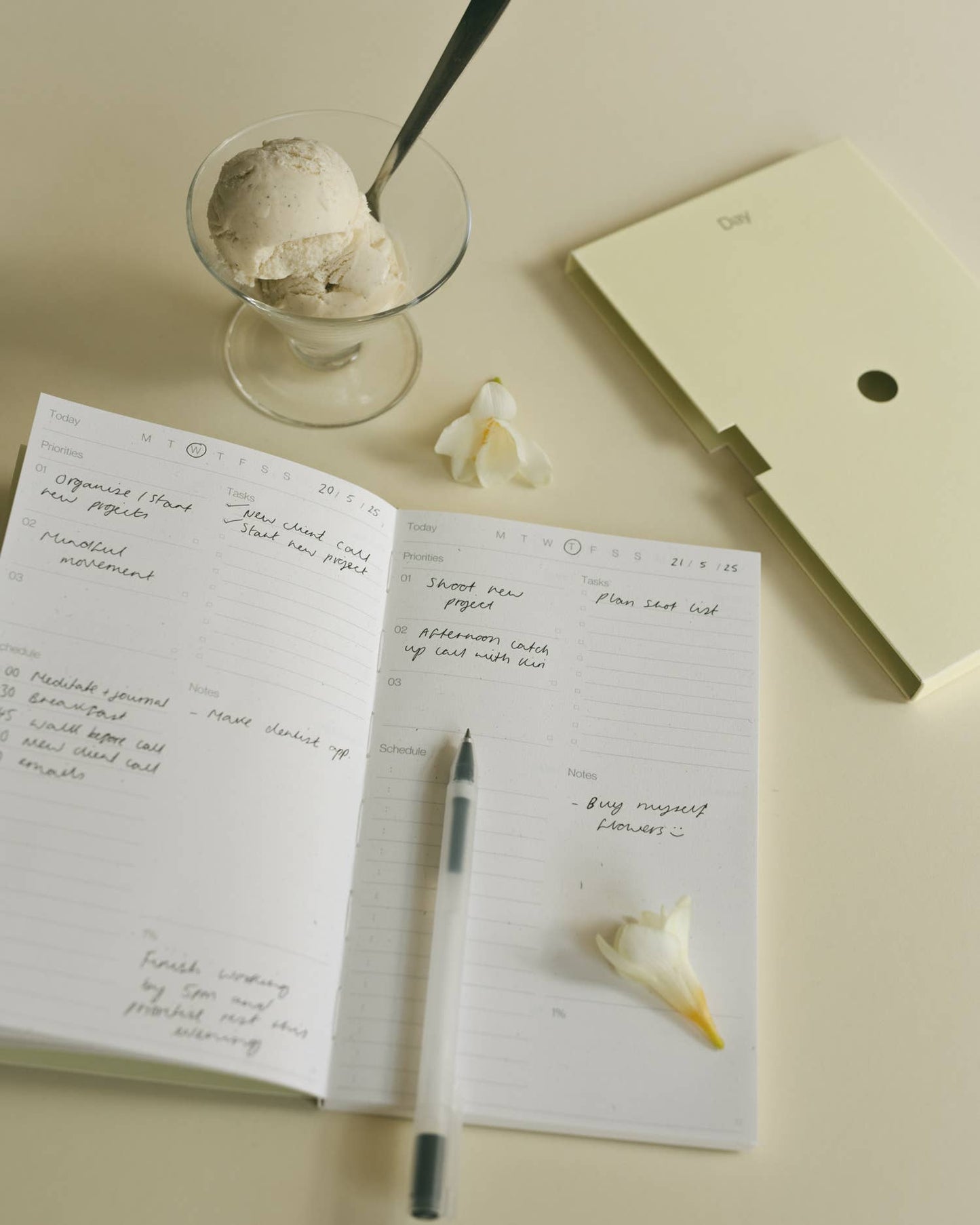 Wilde House Paper - Day Planner